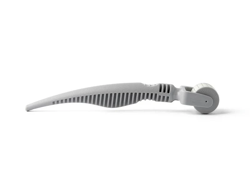 Dermaroller microneedling professionnel 9 rangées d’aiguilles avec profondeur de 1 mm - Image 4