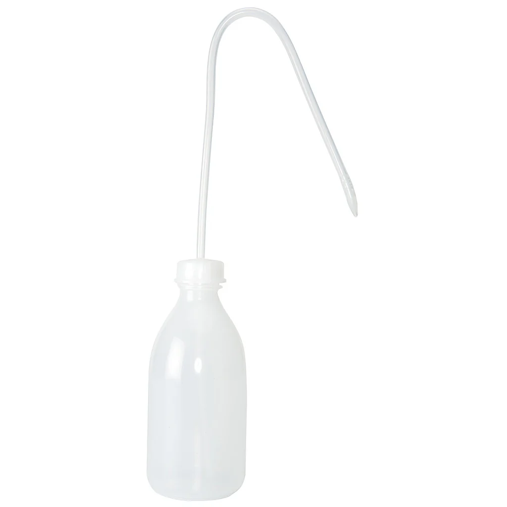 Pissette en plastique avec tubulure - Image 3