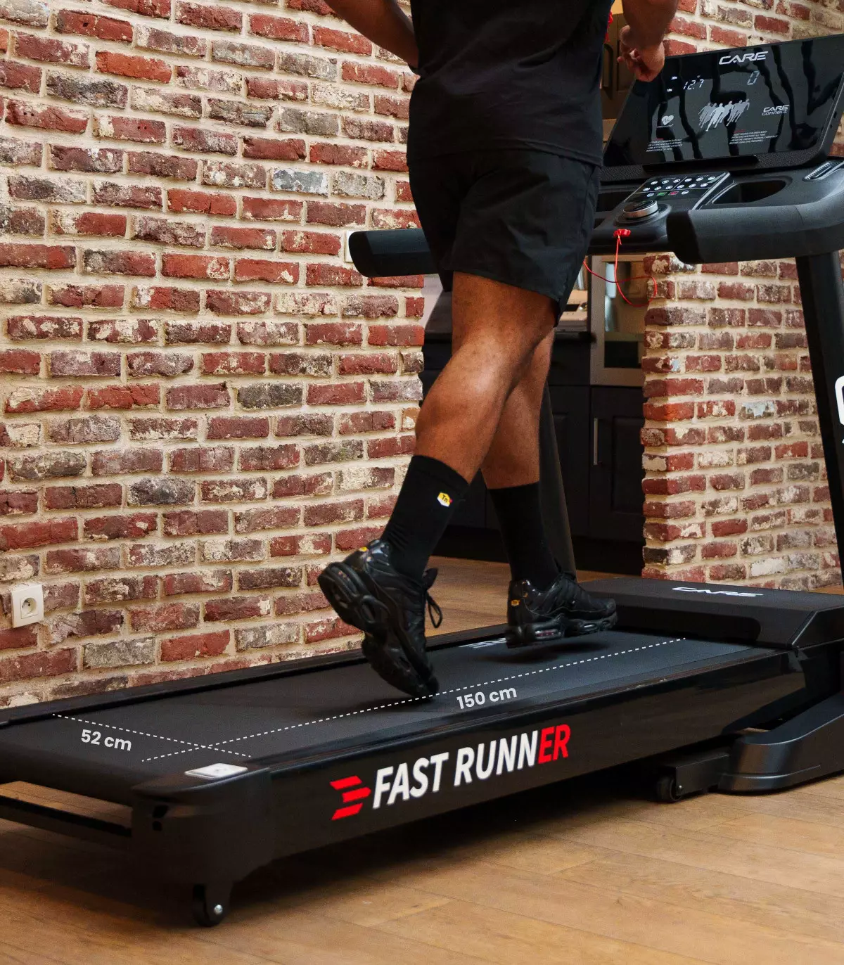 Tapis de course 22 km/h Fast Runner SP connecté - CARE - Image 5