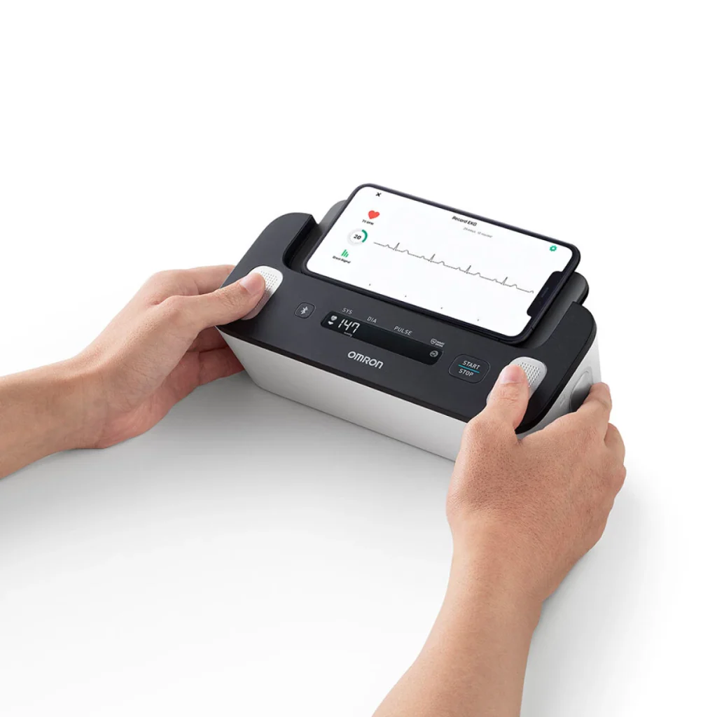 Tensiomètre et moniteur ECG Omron Complete - Image 3
